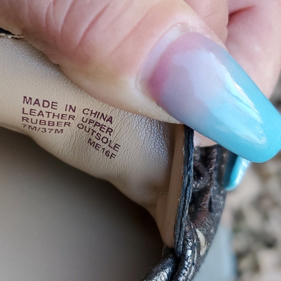 Michael Kors loafers- Ladies size 7 - Picture 9 of 10